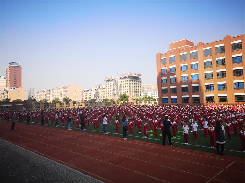大课间1.jpg